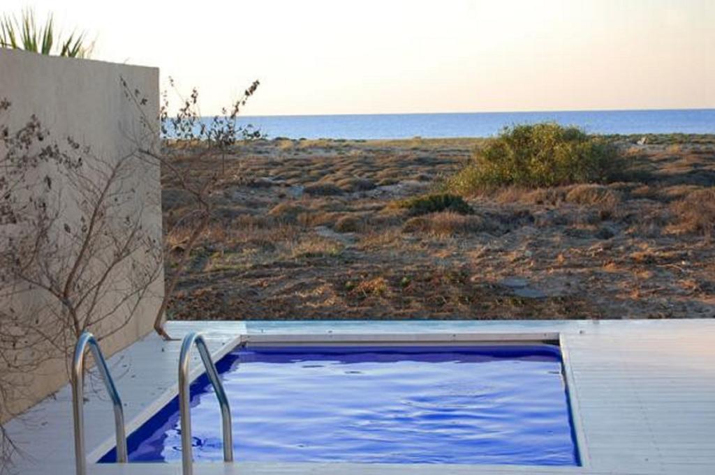 Yamim Suites On The Beach 沙韦锡安 客房 照片